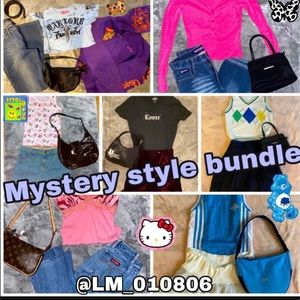 🦋🌎mystery style bundles🌎🦋